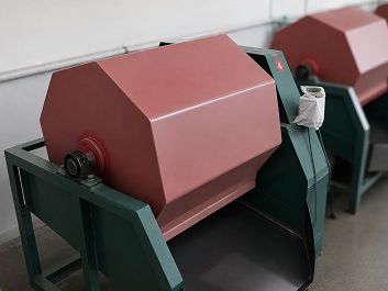 page-347-261 Polishing